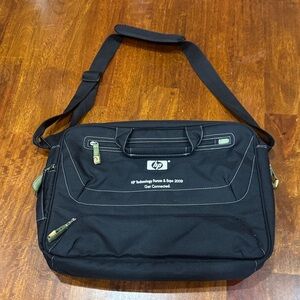 HP Technology Forum & Expo 2009 “Get Connected” Black Laptop Messenger Bag
